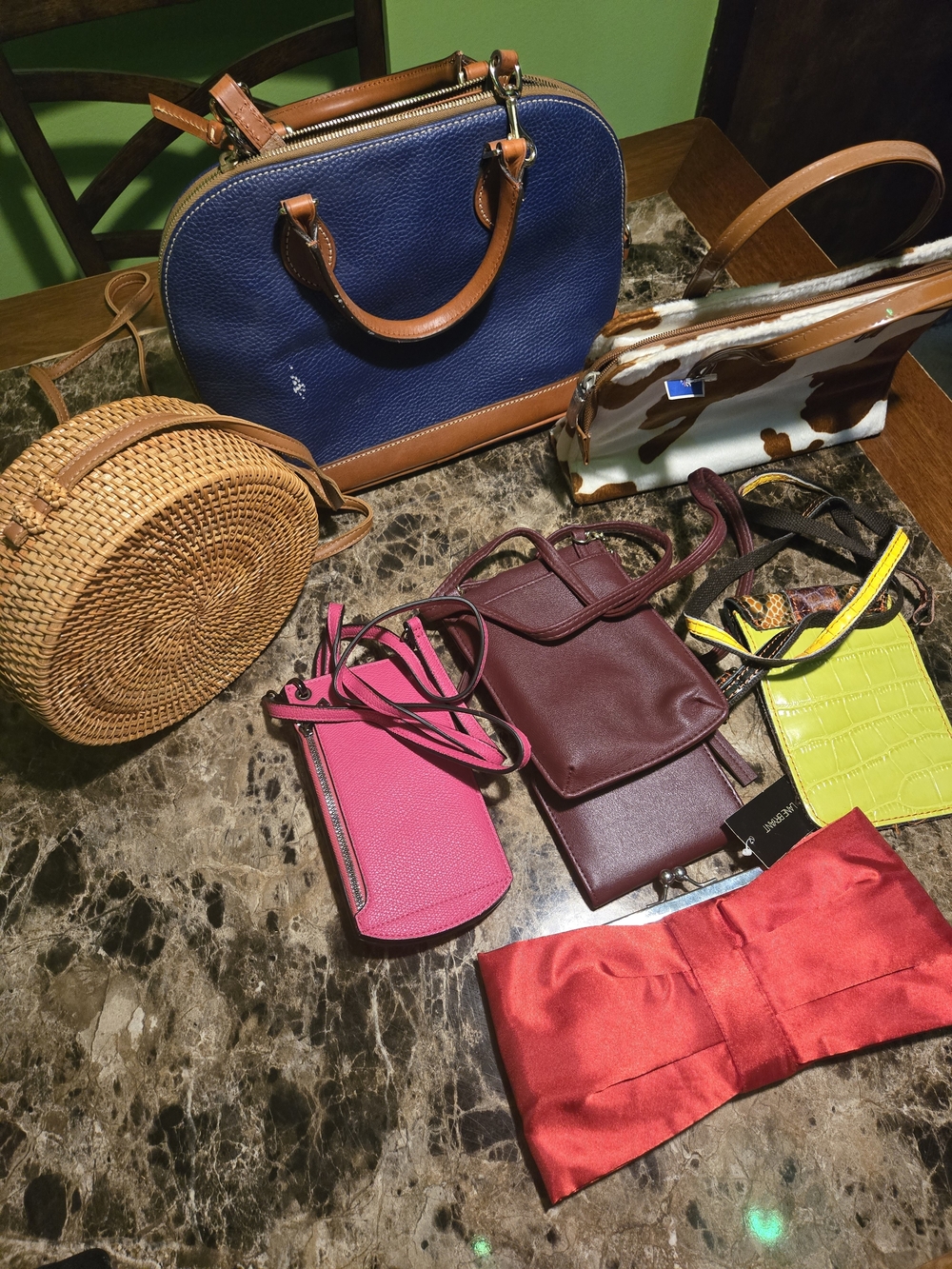 Bags - Picture 2 of 4